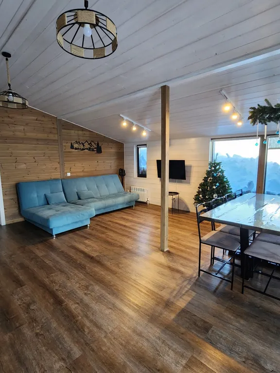 Коттедж Уютный дом с дизайнерским ремонтом — аренда посуточно в Шерегеш