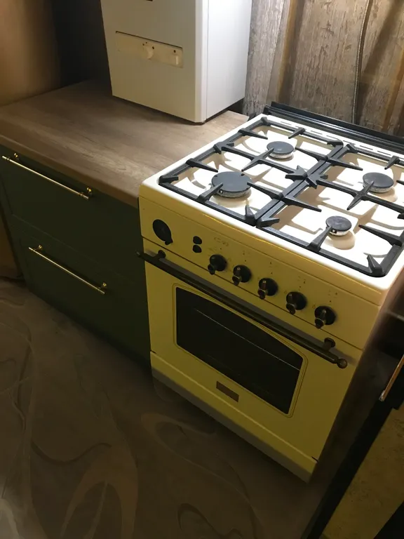 Уютный дом на набережной