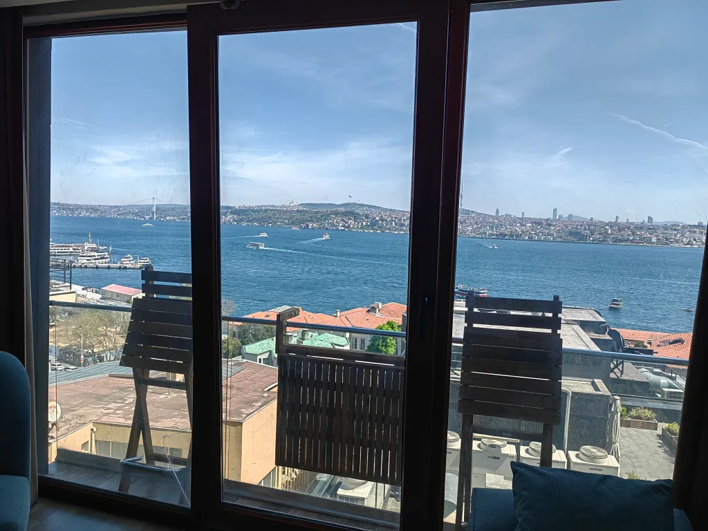Panoramik Boğaz Manzaralı Taksim Studyo Daire