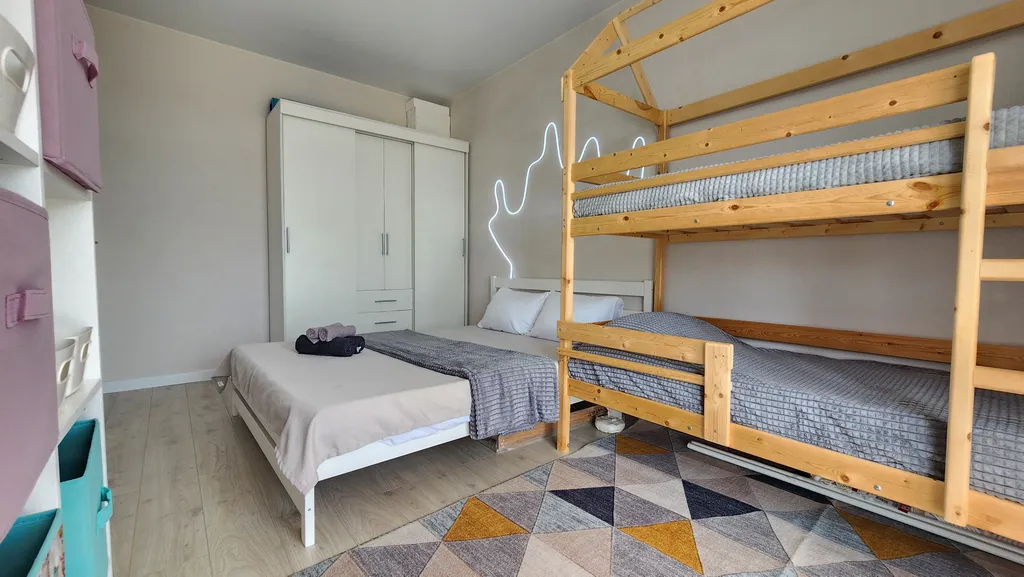 Уютная однушка с видом на горы