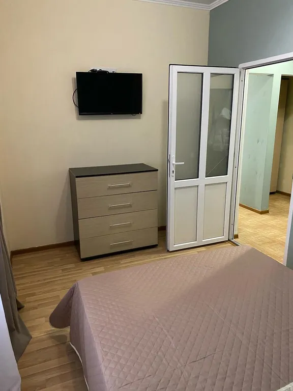 Квартира Квартира Уютная евродвушка у моря и вокзала Адлер — Сочи