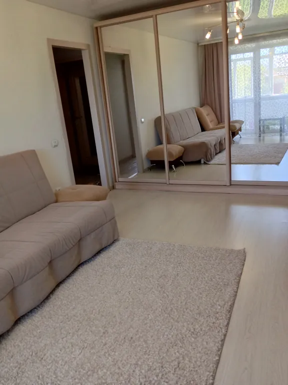 Отличная уютная квартира рядом центральной вахтой и жд вокзалом