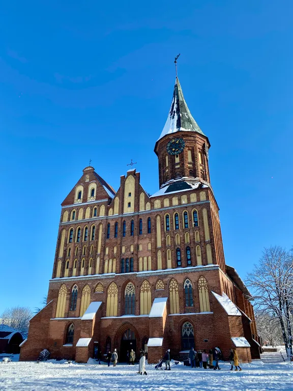 Квартира 2-комнатная квартира с видом на Рыбную деревню и Кафедральный собор — Калининград