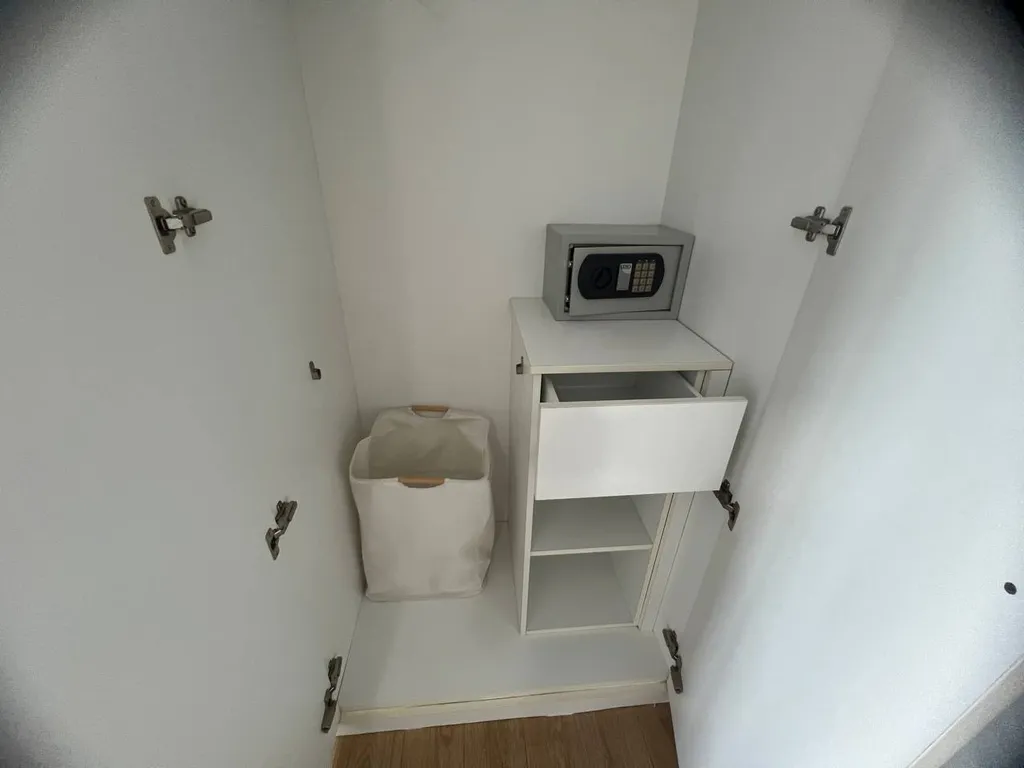 Ката, студия после ремонта с красивым видом на горы, 5 этаж