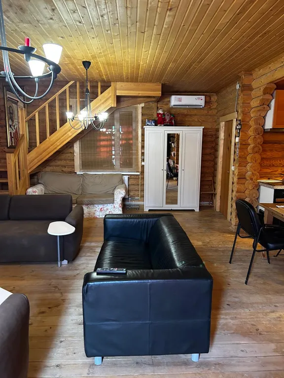 Коттедж Уютный коттедж у озера Донцо,Баня.Гриль-домик.Памятник природы. — Волосово