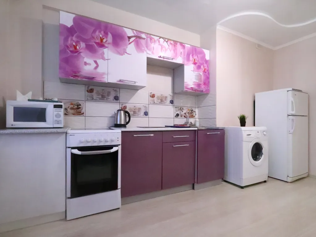 Большая двухкомнатная квартира в новом доме с охраняемой парковкой