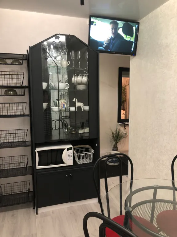 Трёхкомнатная квартира в центре Арбеково