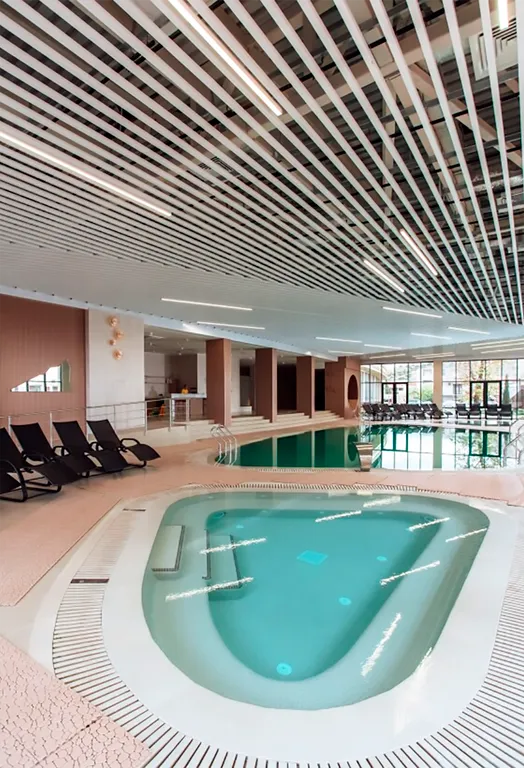 Апартаменты в Atlas Apart-Hotel SPA, вид на море и 4 бассейна