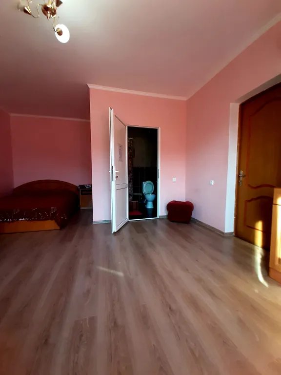 "Номер улучшенный с видом на горы"