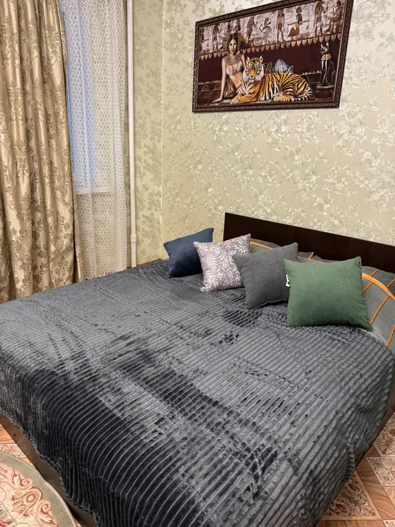 В тихом дворике с утепленной лоджией