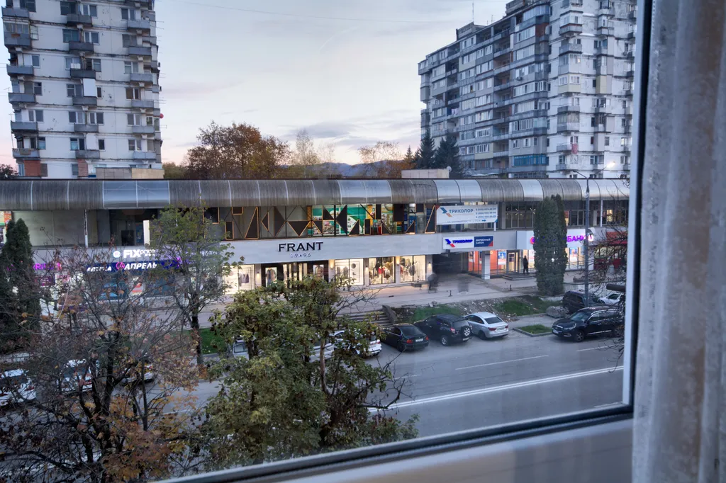 Просторная 2 ком. квартира в центре Нальчика у Атажукинского парка