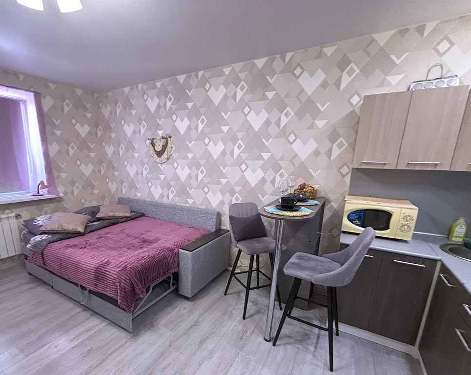 Уютная студия в живописном районе рядом с аэропортом