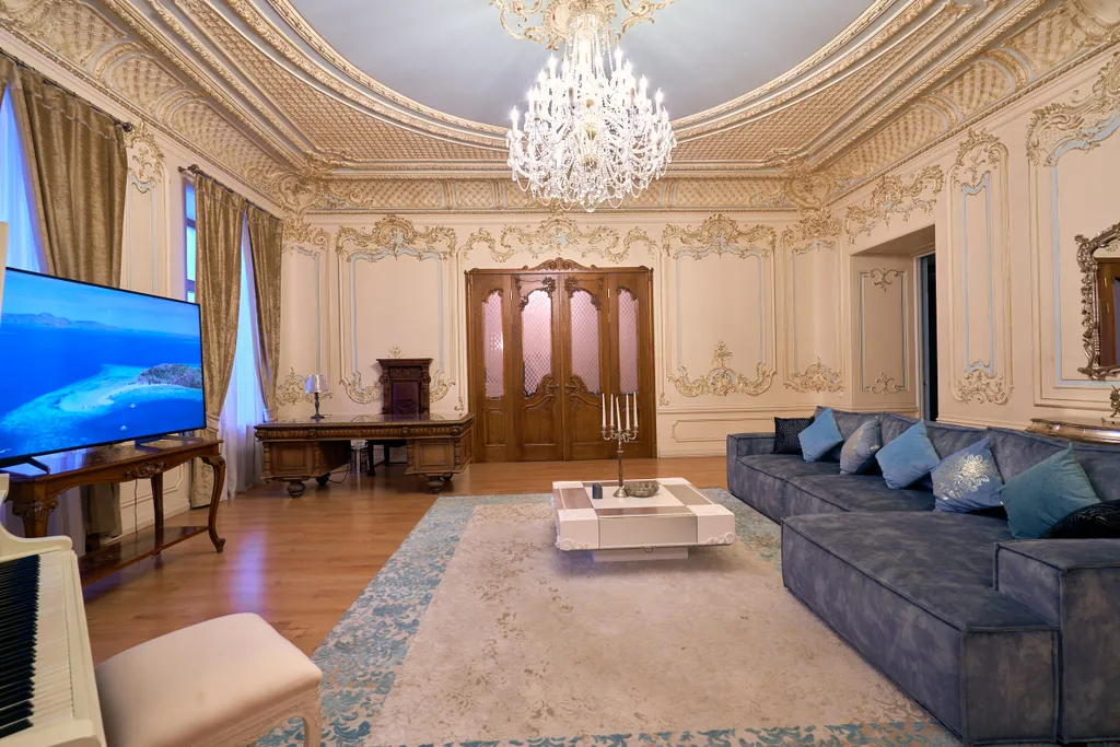 Роскошная квартира премиум класса с видом на Неву