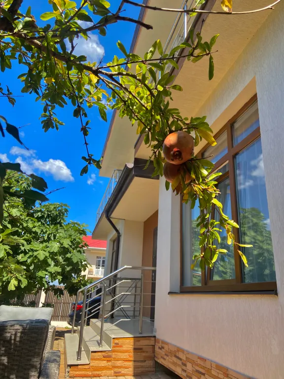 Коттедж у моря