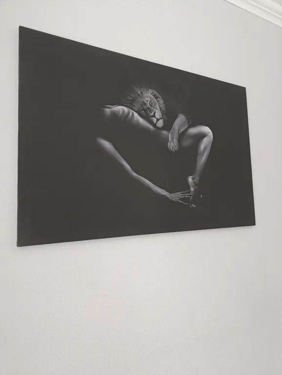 Студия в необычном доме немецкой постройки