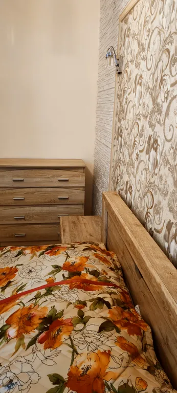 Уютная двухкомнатная квартира между ЖД Вокзалом и Быхановым садом