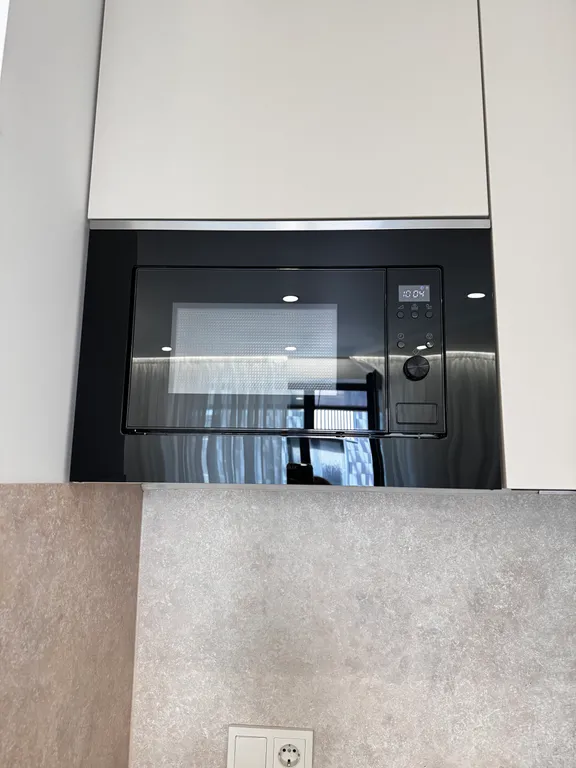 Современная квартира на первой линии Небо 17