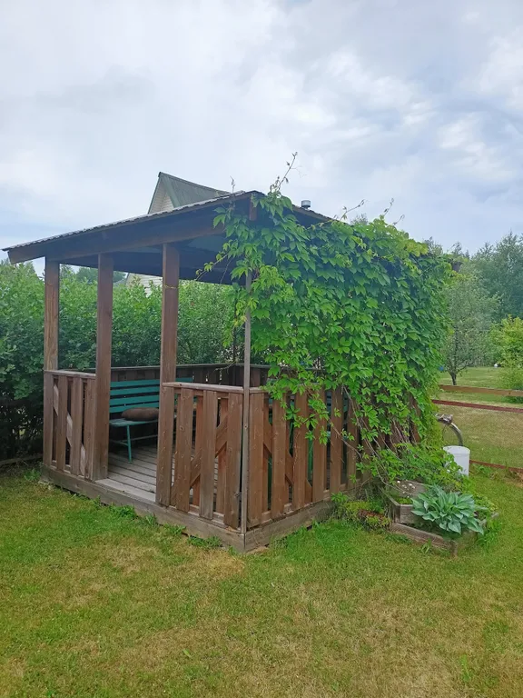 Домик в черте города