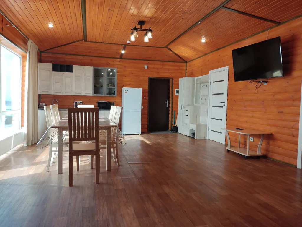 Дом на берегу Ахтубы