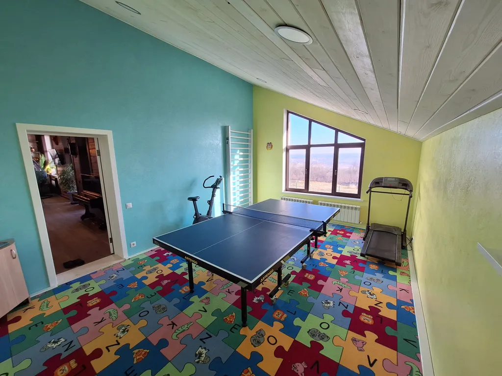 Дом на Набережной