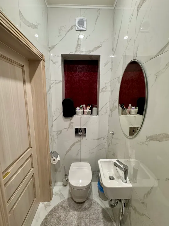 Уютная квартира в доме у озера