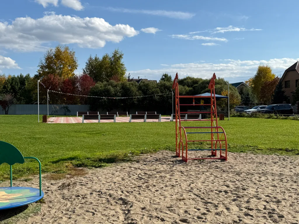 Уютный, теплый дом в живописном месте, дсонт Бердь