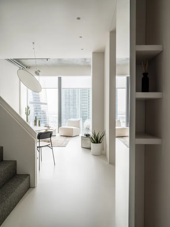 Стильный апартамент с видом на башни