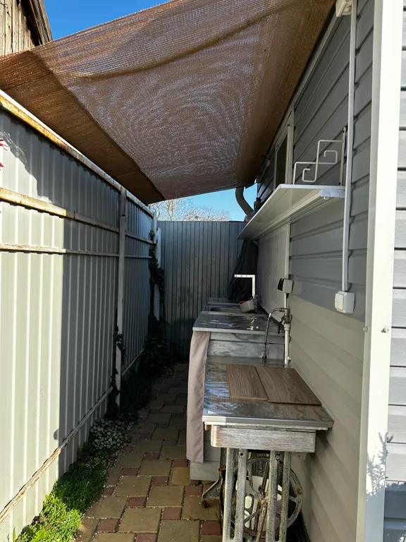 Домик с мини-садом