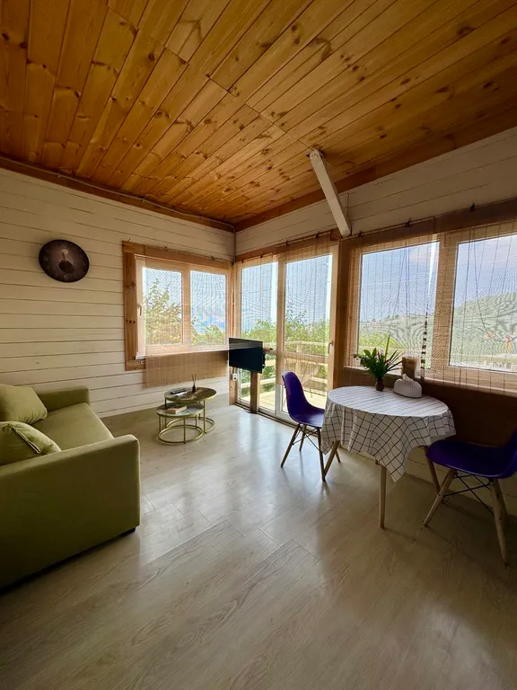 Коттедж Уютный домик с видом на море — аренда посуточно в Хоста