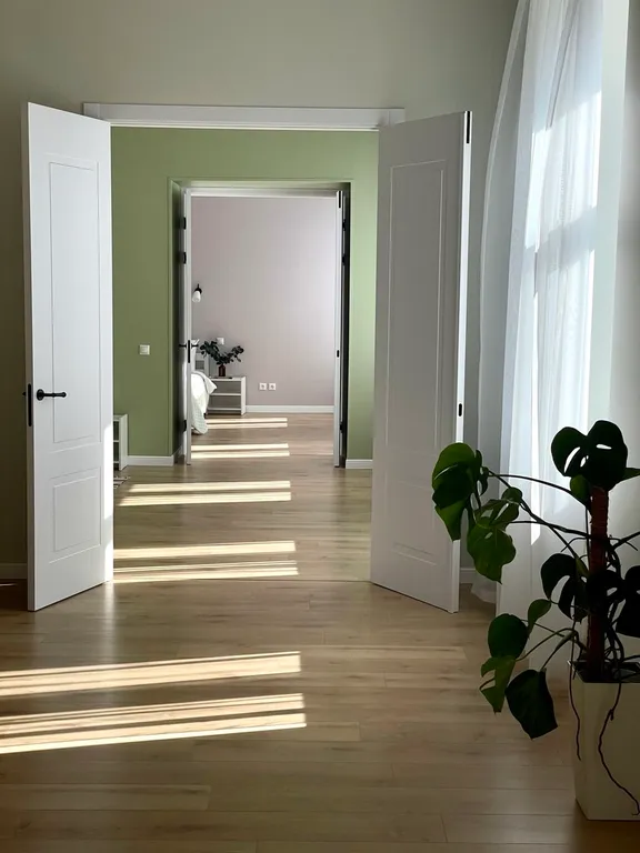 Роскошная трехкомнатная квартира для 6 гостей на Васильевском острове