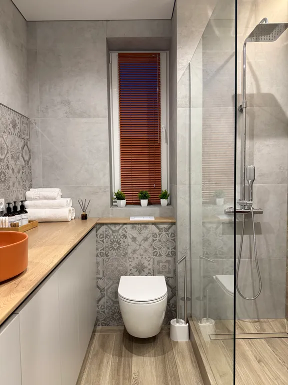 Семейная квартира с дизайнерским ремонтом и прекрасным видом из окон