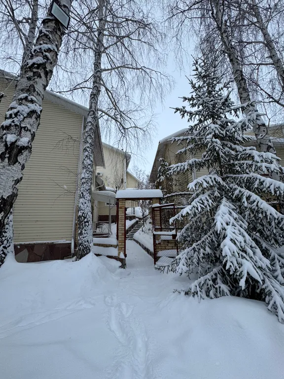 Уютный таунхаус на Банном рядом с озером и ГЛЦ с сауной