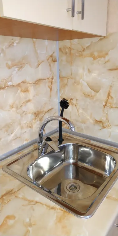 Судия в 600 метрах от моря в центре Адлера