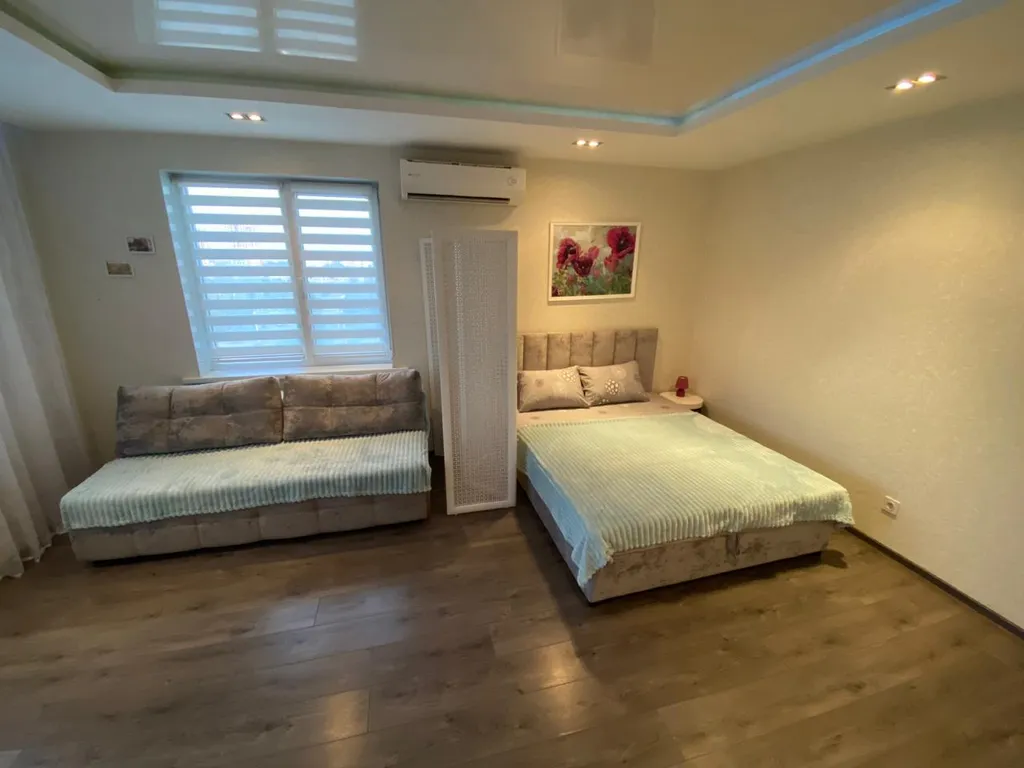 Простороная однокомнатная квартира с панорамной лоджией