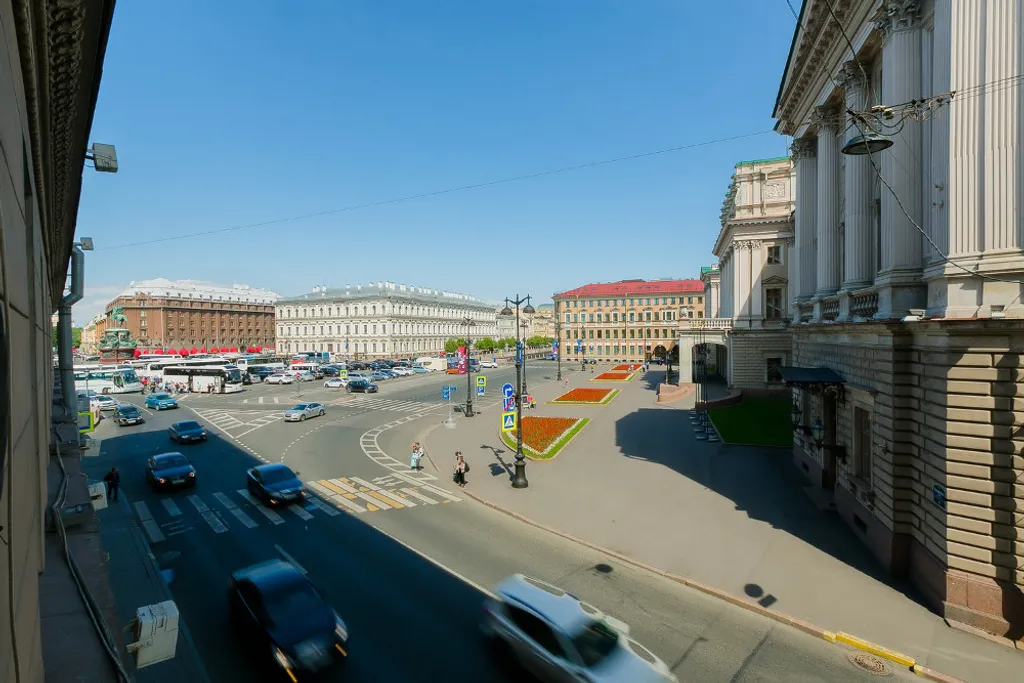 Квартира Видовая квартира на Исаакиевской площади — Санкт-Петербург