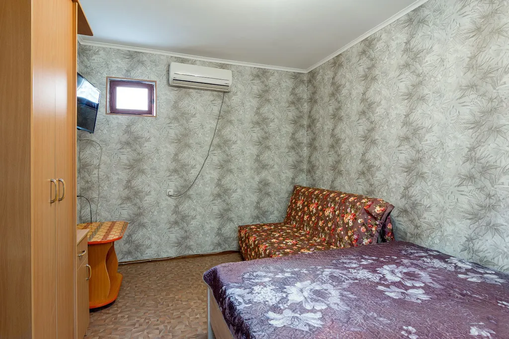 Квартира Квартира Улучшенный Двухкомнатный Трехместный номер — Геленджик