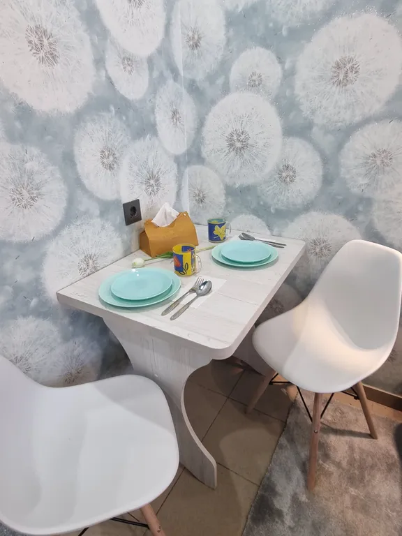 Квартира Новая 2-комнатная студия в центре Нефтяников, напротив Политеха — Омск