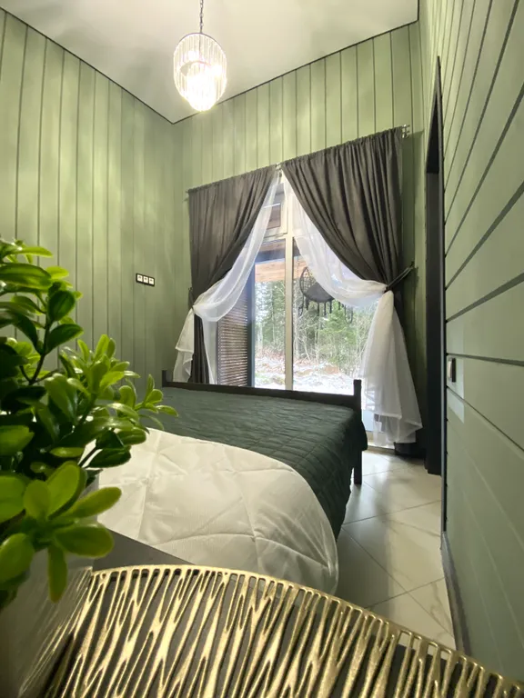 Дом с видом на лес