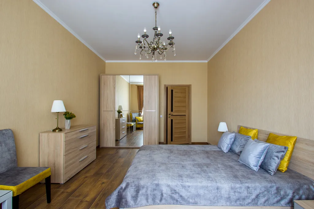 Просторная квартира на Петроградке с паркингом