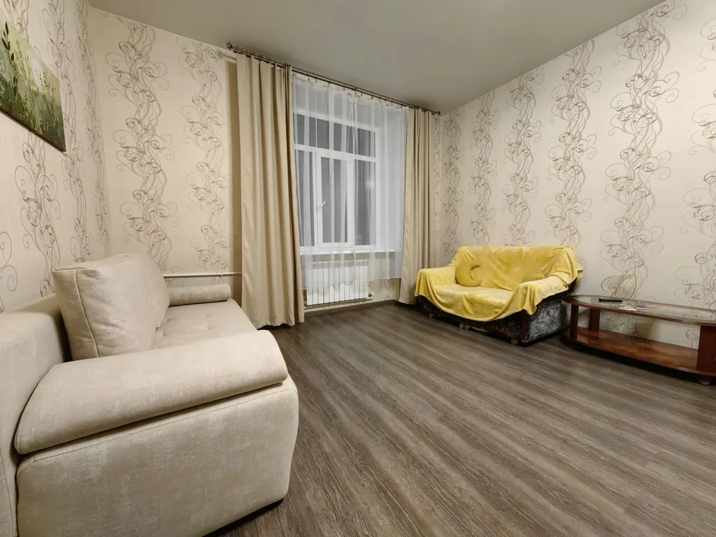 1 к квартира в зеленом районе: Звездочка и парк в двух шагах