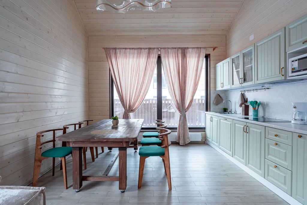 Уютный коттедж с горячей купелью и сауной - 10 минут от города