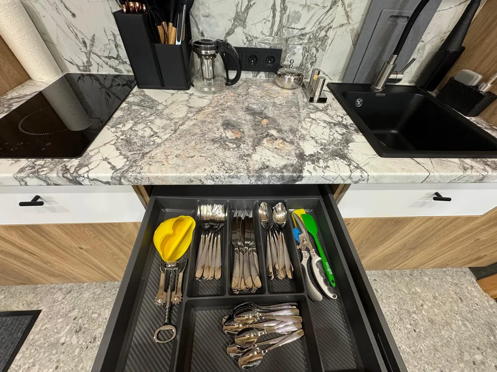 Загородная вилла в лесу