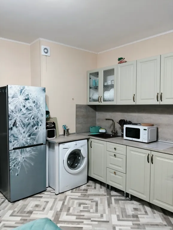 Студия у метро