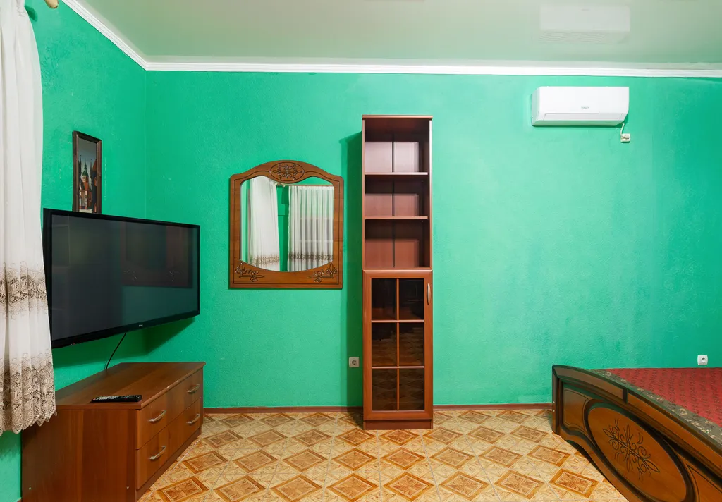 Коттедж Двухуровневый этаж под ключ с кухней и отдельным входом — Геленджик