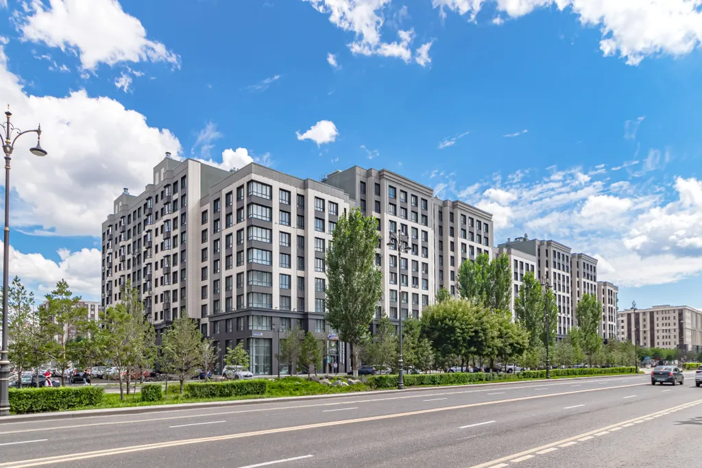 Квартира в Коркем 4, Триумфальная арка