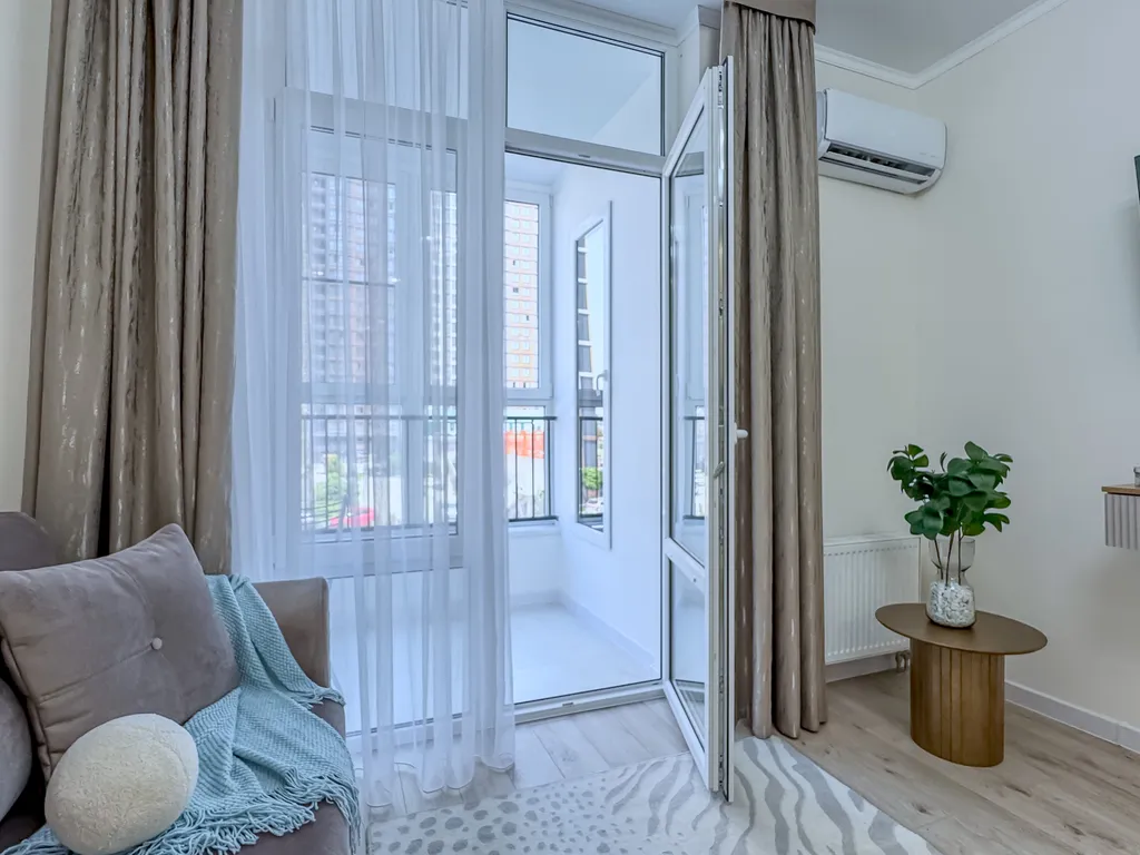 Квартира рядом с большим ТЦ и парком в центре