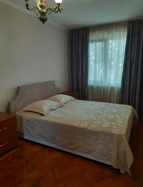 Уютная квартира в центре города — аренда посуточно в Пицунда