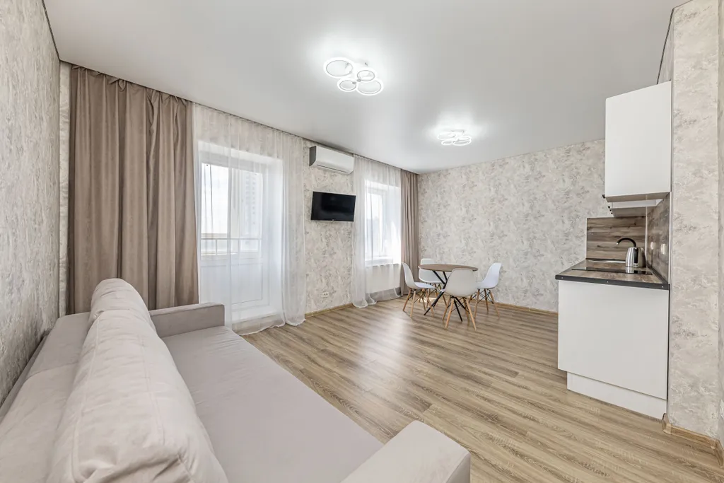 Красива студия с кондиционером