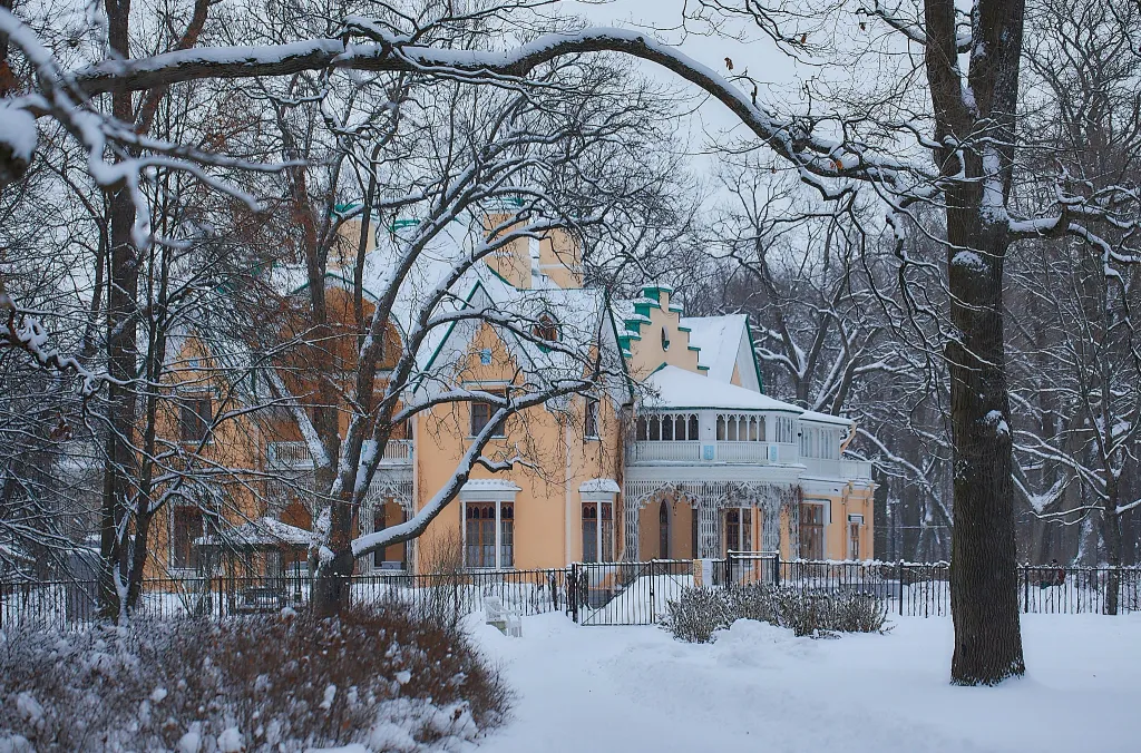 Видовая квартира напротив фонтанов Музея-заповедника Петергоф