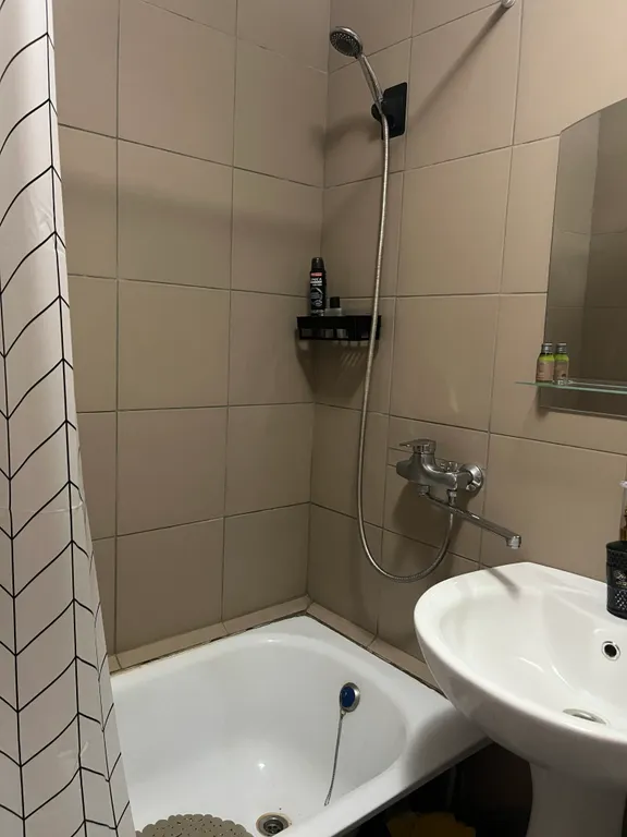 Уютная квартира в Ленинском районе рядом с парком и рынком